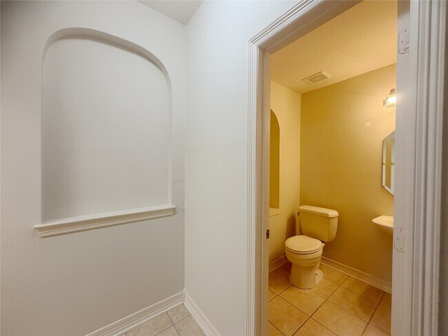 Building Photo - 5714 Brennan Ridge Ln