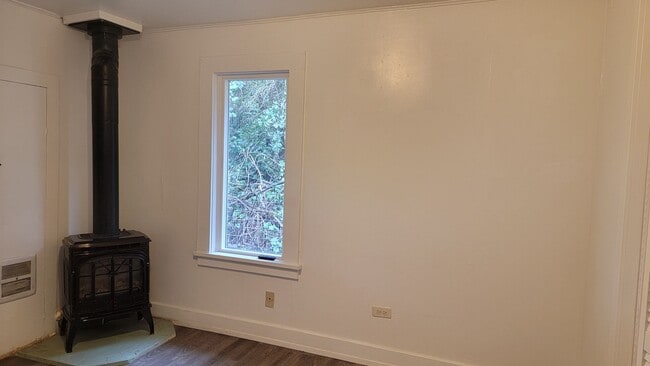 Building Photo - 5503 S Corbett Ave