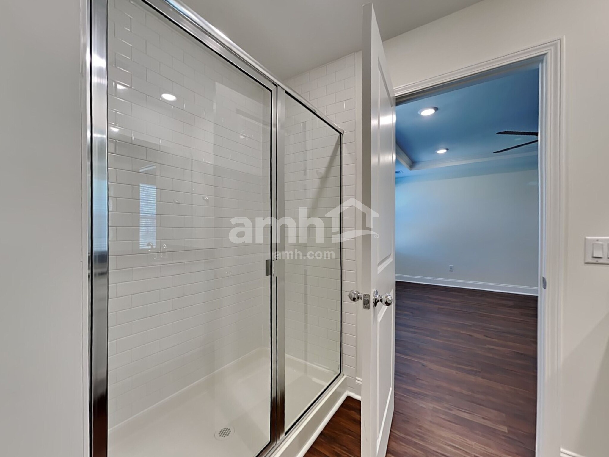 Building Photo - 127 Anthurium Dr