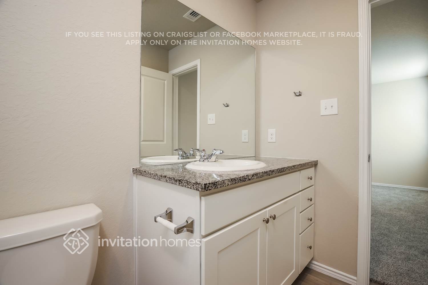 Building Photo - 5735 Leon Pl