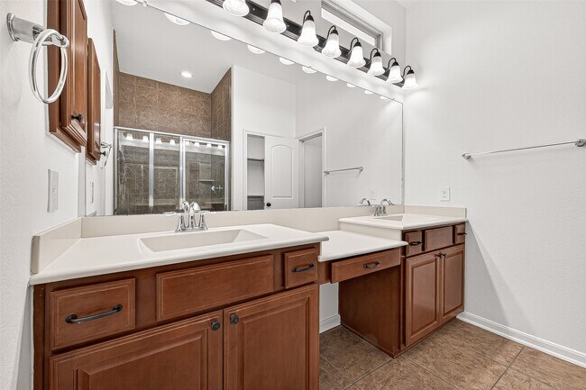 Building Photo - 138 S Sawbridge Cir