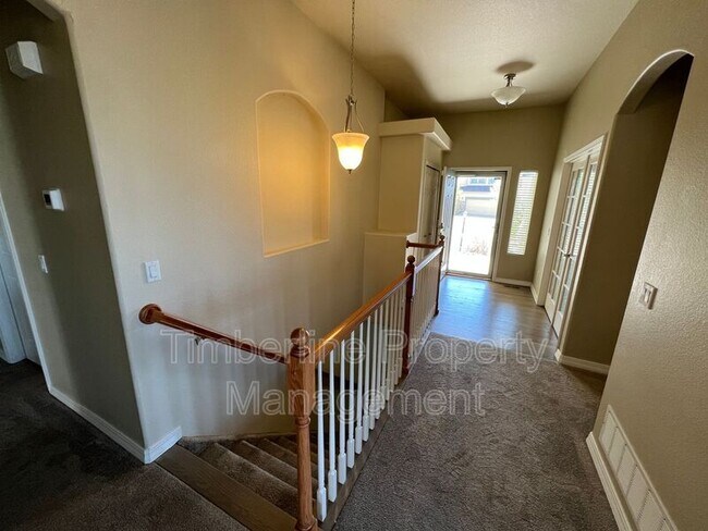 Building Photo - 9914 Red Sage Dr