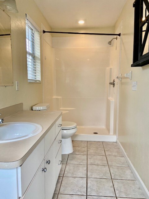 Building Photo - 25464 SW 20 Ave