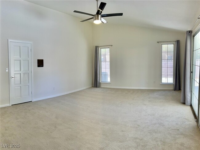 Building Photo - 1740 Camara Dr