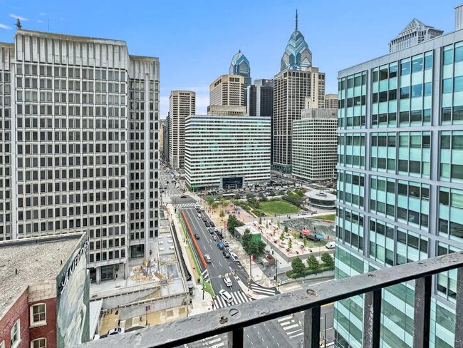 Building Photo - 111-23 N 15th St