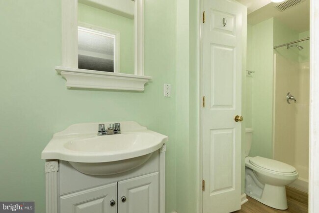 Building Photo - 1126 Riva Ridge Dr