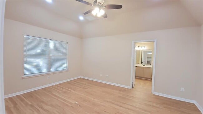 Building Photo - 1248 Lacey Oak Loop