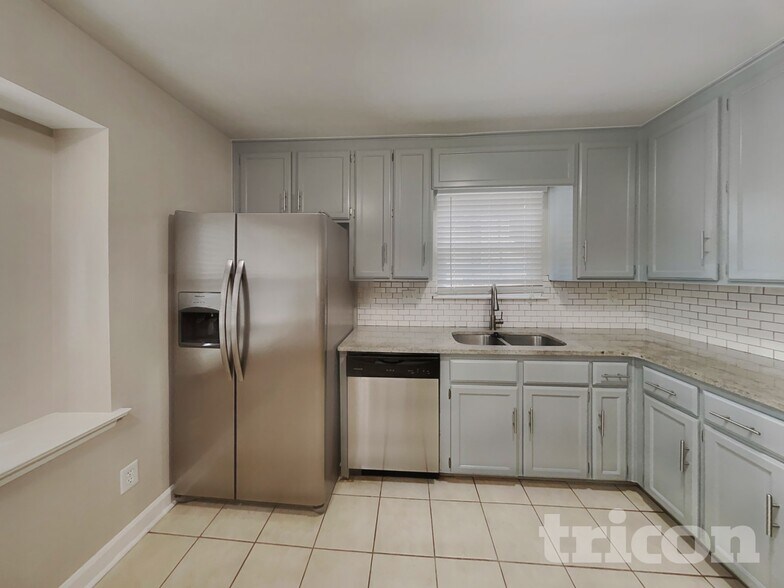 Building Photo - 8104 Lighthouse Way