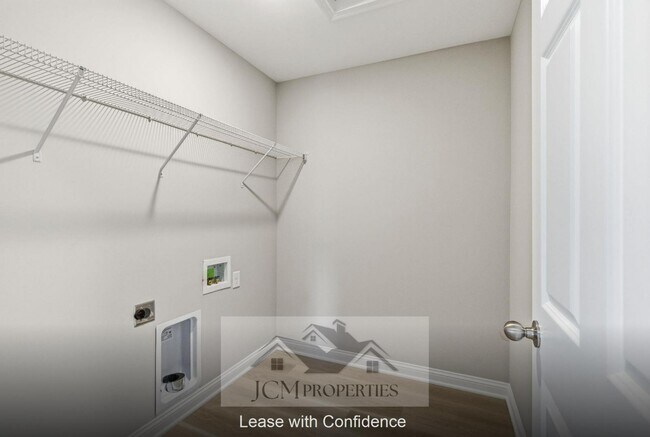 Building Photo - 112 Lambert Fld