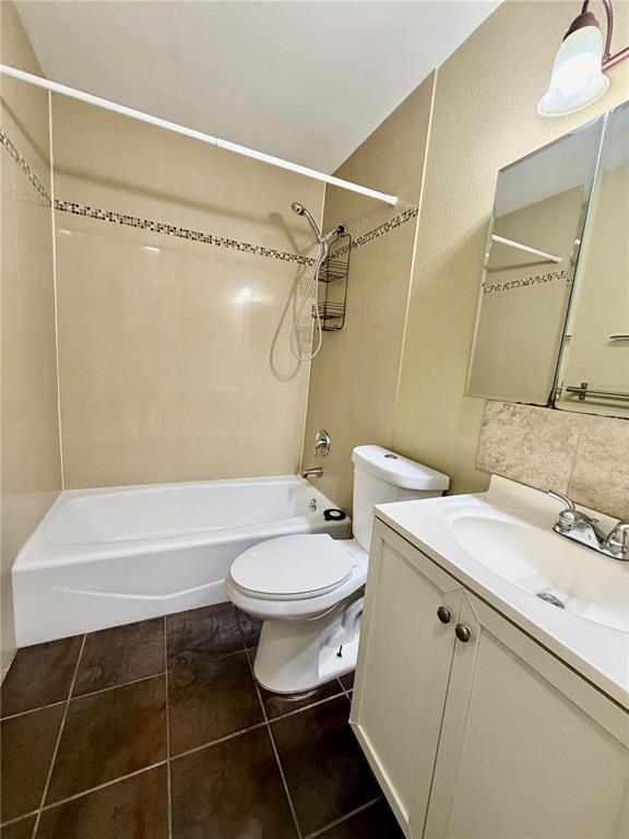 Building Photo - 6813 S Cortez Ave