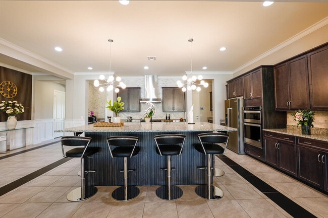 Building Photo - 23060 E Sonoqui Blvd