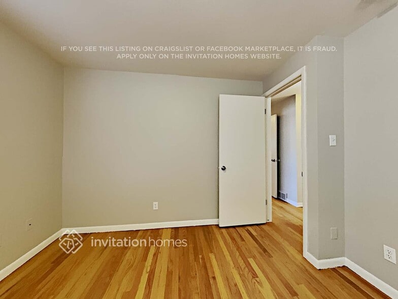 Building Photo - 5405 Jellison St