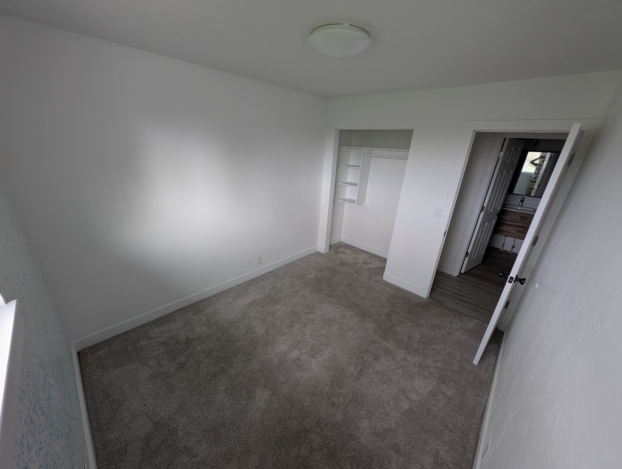 Building Photo - 5206 W Hunter Dr