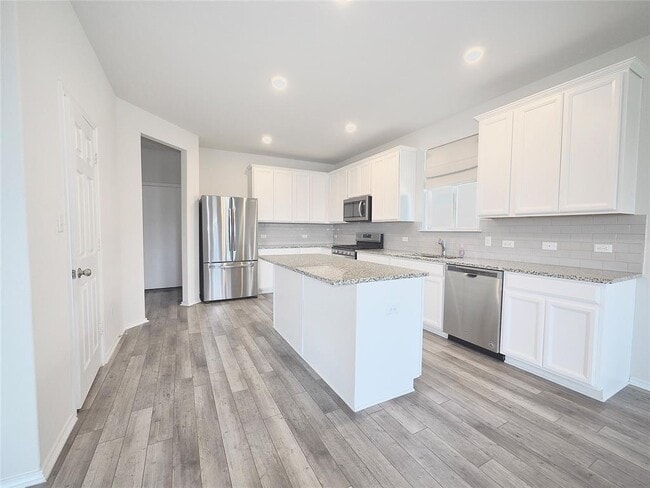 Building Photo - 2329 Cliffbrake Wy