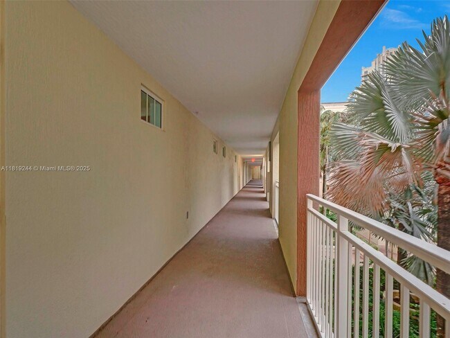 Building Photo - 7270 SW 88th St