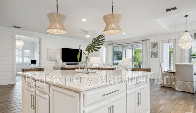 Building Photo - 456 Stone Ridge Dr