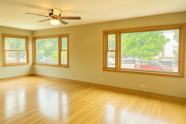 Building Photo - 7935 Karlov Ave