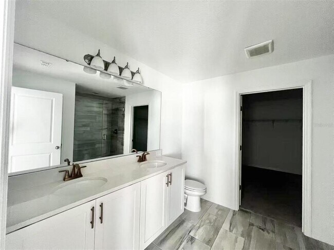 Building Photo - 2248 Derwent Dr