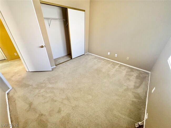 Building Photo - 8233 Cactus Canyon Ct