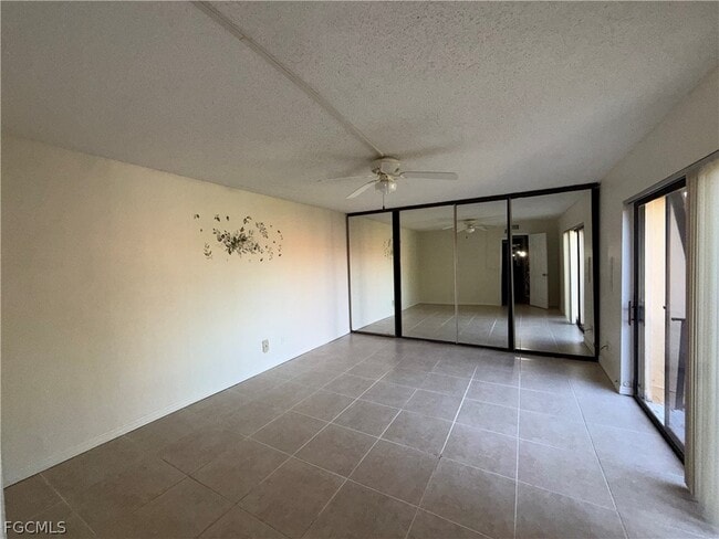 Building Photo - 1520 Park Meadows Dr