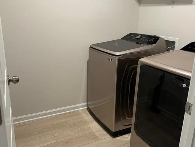 Building Photo - 13052 Cottage Crst Ln