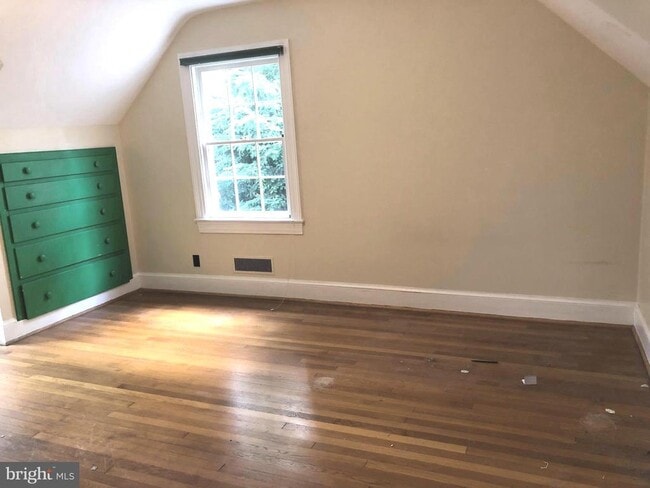Building Photo - 4843 Butterworth Pl NW