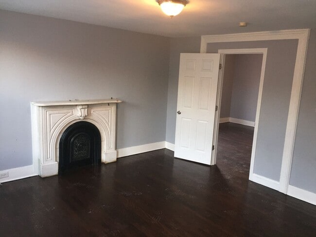 Building Photo - 54 Kensington St