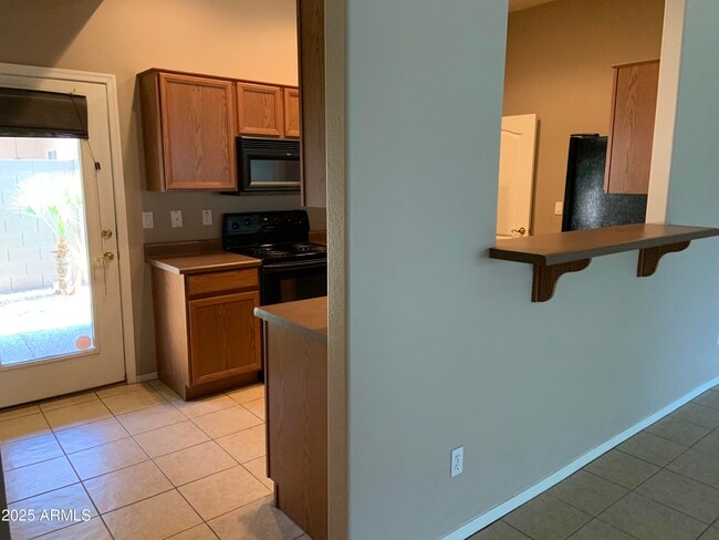 Building Photo - 7977 W Carolina Dr