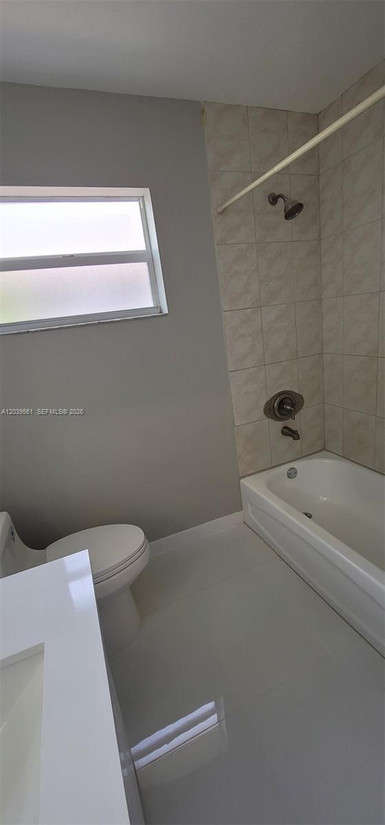 Building Photo - 10250 SW 173rd Terrace