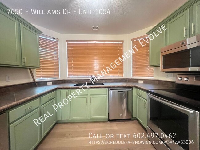 Building Photo - 7650 E Williams Dr