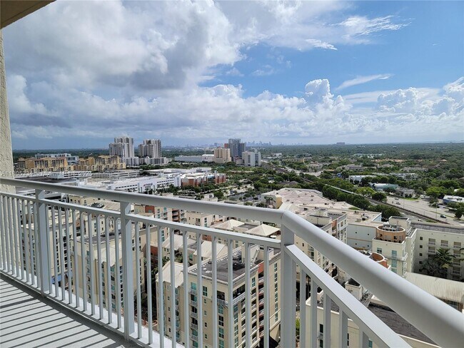 Building Photo - 9055 SW 73rd Ct