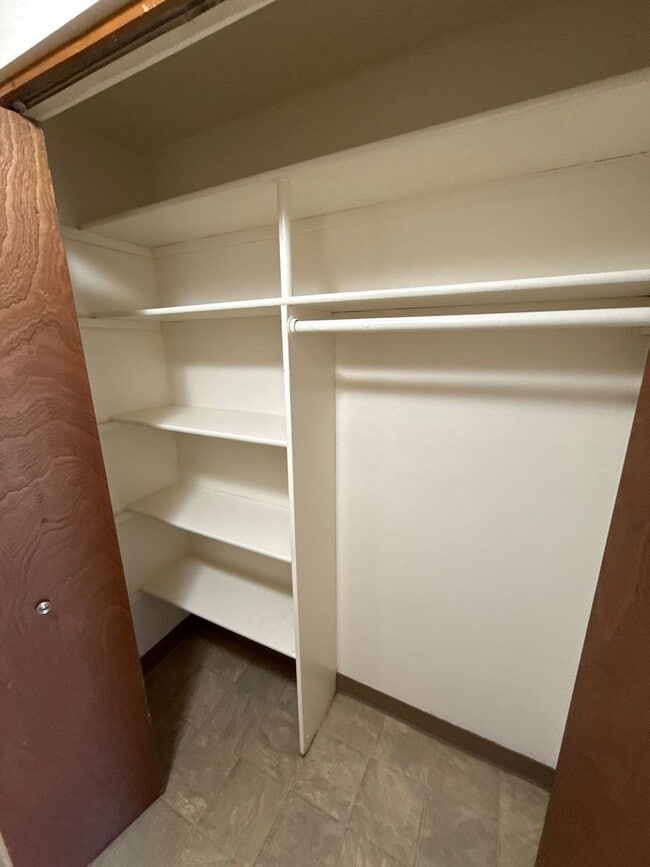 Building Photo - 650 Taybin Rd NW