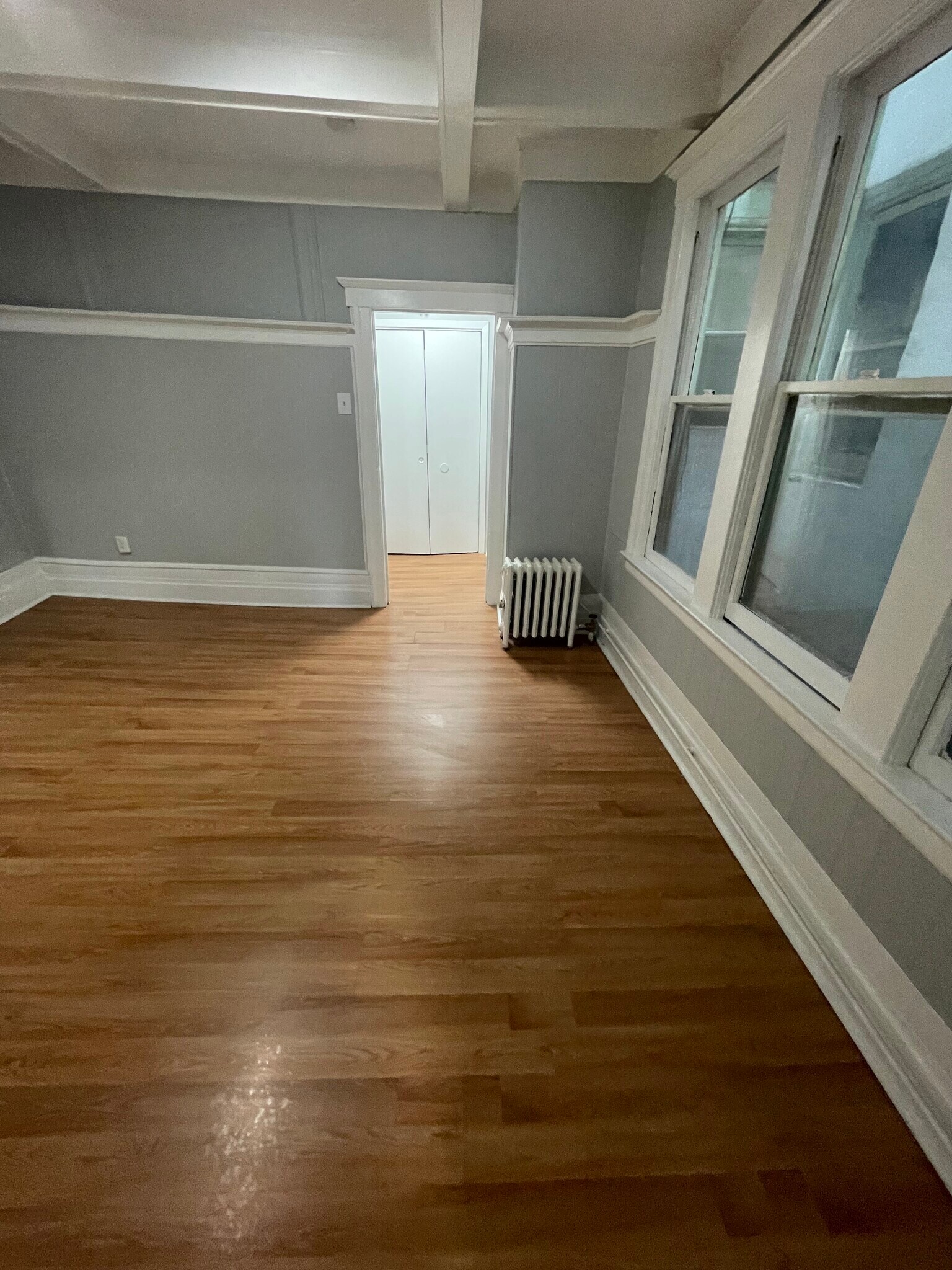 Building Photo - 227 Glenridge Ave