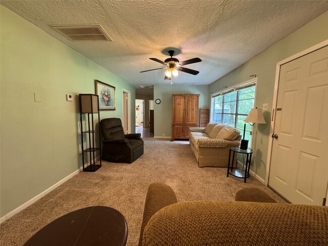 Building Photo - 2300 Bowler Rd