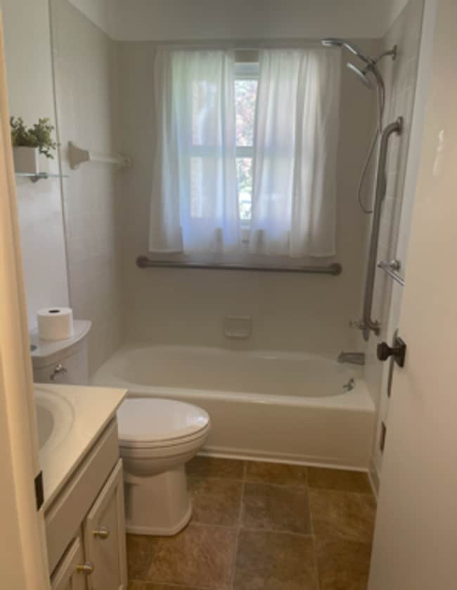 Building Photo - 3 bedroom in Grand Blanc Twp.