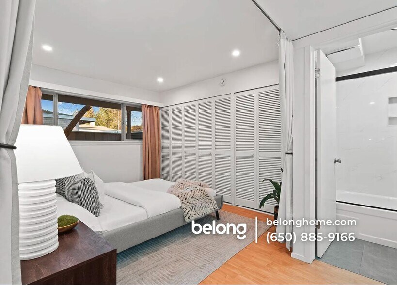 Building Photo - 500 W Middlefield Rd