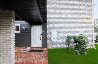 Building Photo - 1277 Goodwin Rd NE