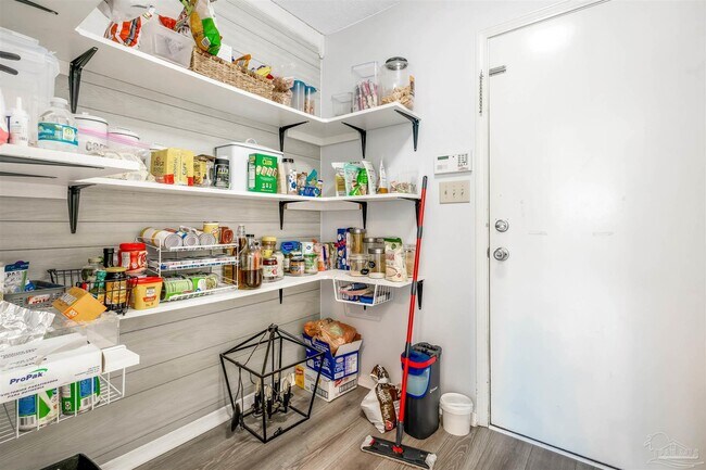 Building Photo - 3019 Keats Dr