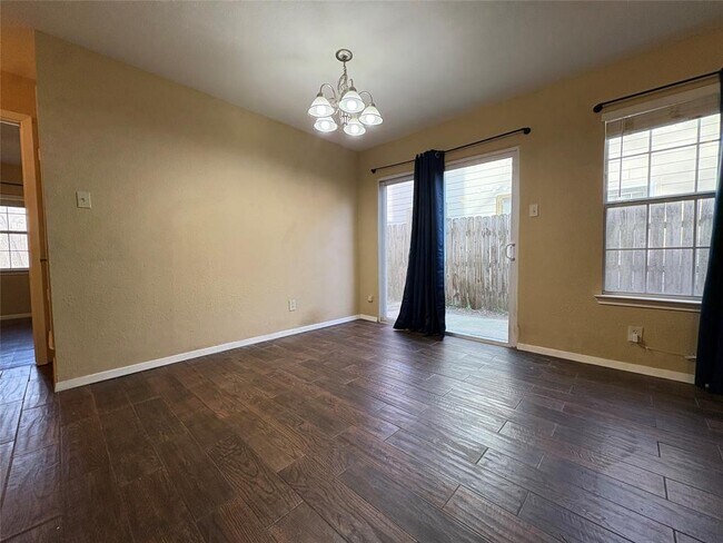 Building Photo - 12814 Hymeadow Dr