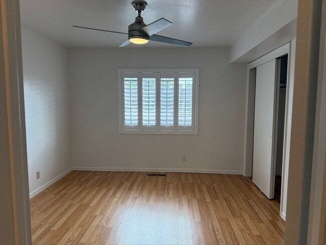 Building Photo - Spacious & Stylish 1-Bedroom Condo in the ...