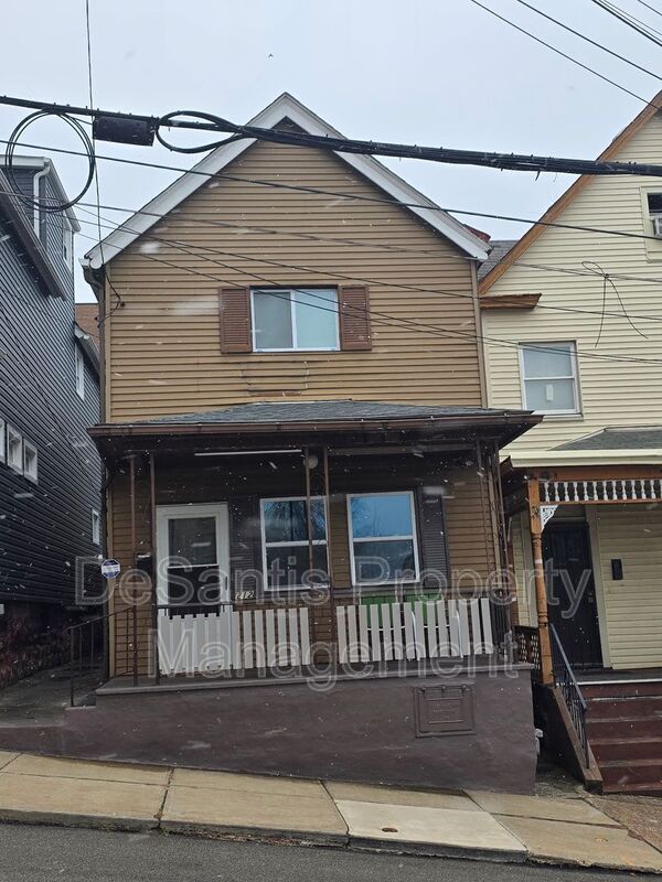 Building Photo - 212 Kenmawr Ave