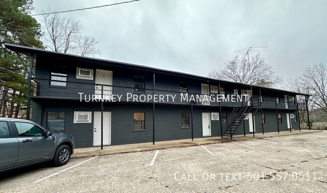 Building Photo - 100 Caruthers St