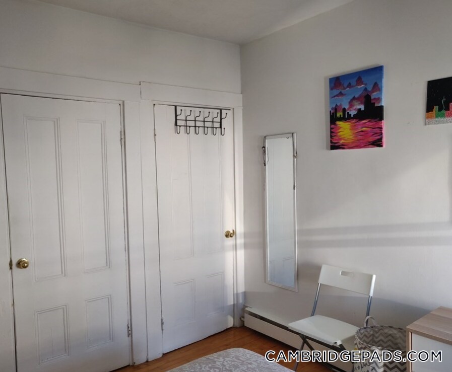 Building Photo - 150 Fifth St.