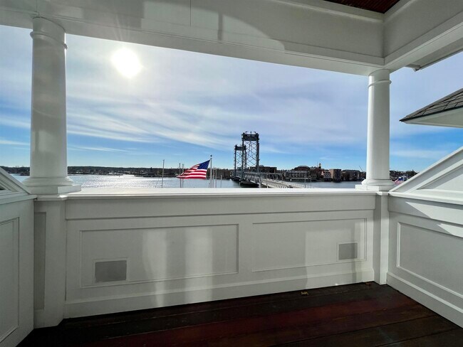 Building Photo - 4 Island Ave