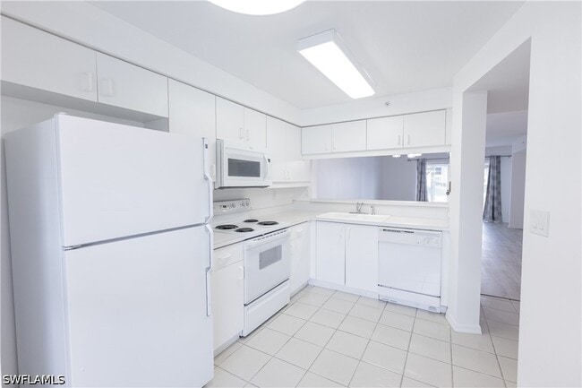 Building Photo - 2456 Millcreek Ln