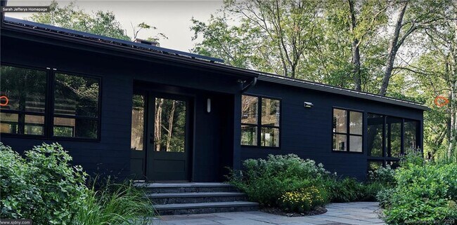 Building Photo - 8 Chester Rd