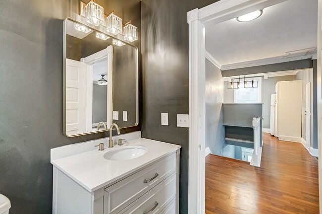 Building Photo - 1706 Sherman Ave