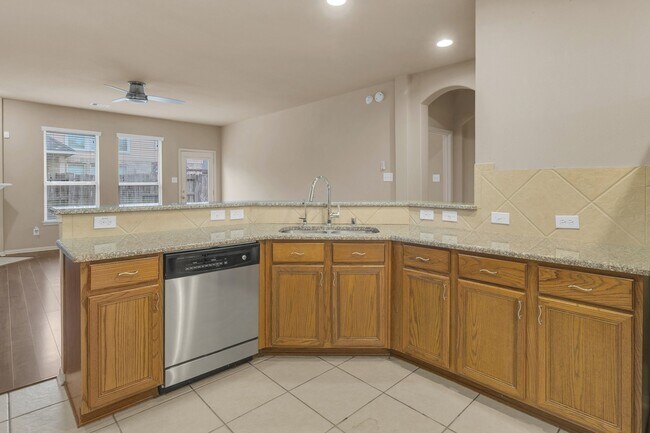 Building Photo - 5730 Slate Valley Ct