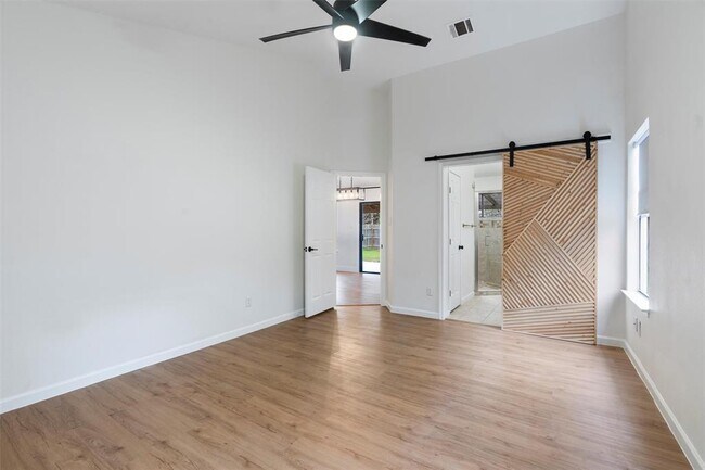 Building Photo - 2419 Ashley Way
