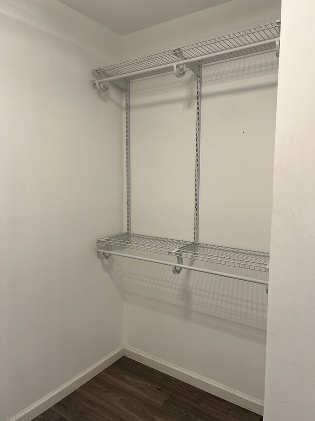 Building Photo - Remodeled Two Bedroom Tabby Walk Villa on First Floor